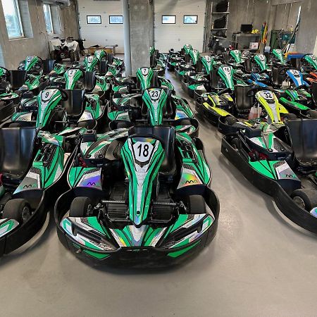 Vojens Motorsport Arena Hotel Ngoại thất bức ảnh